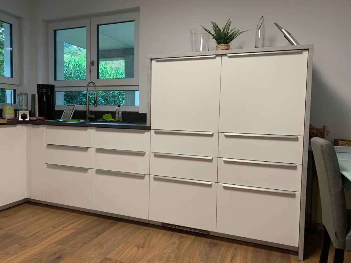 Firmen & Ferienwohnung Brecht 1 Waibstadt エクステリア 写真
